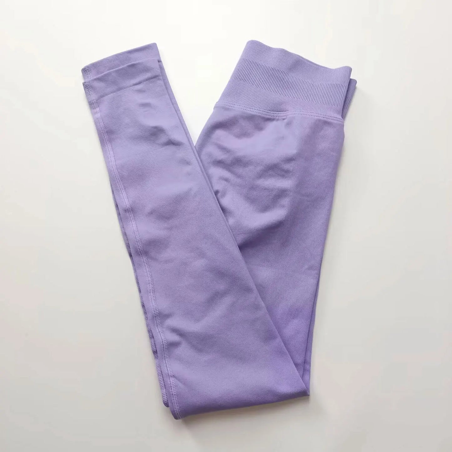 טייץ ארוך מחטב LUMI – הגוף שאת אוהבת לראות במראה